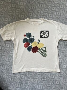 Esprit White Crewneck Tee with Subtle Logo Tag